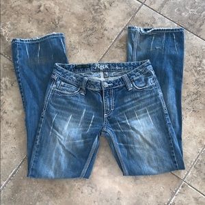 Vintage Wrangler Rock 47s